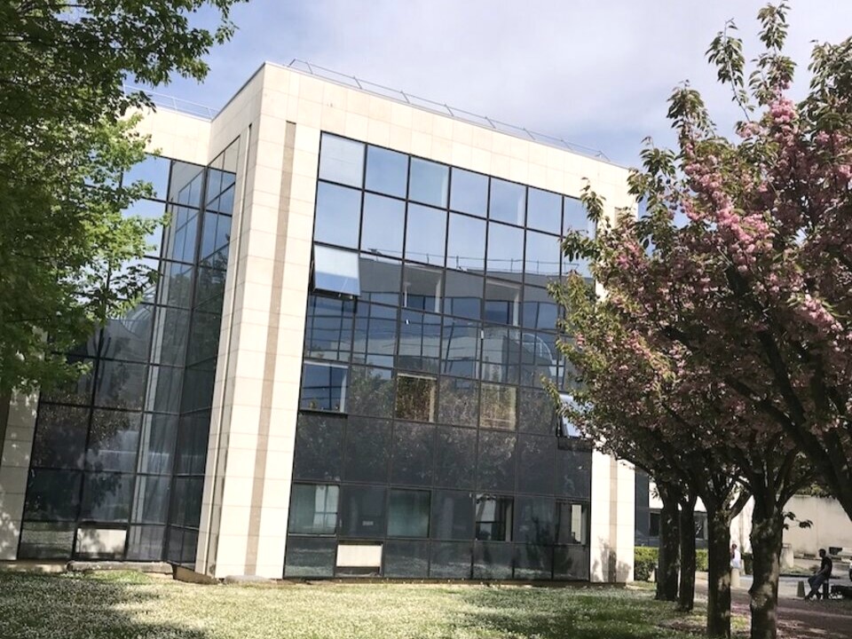 L'entreprise AMPLOI prend  bail des bureaux  CERGY PONTOISE (95)
