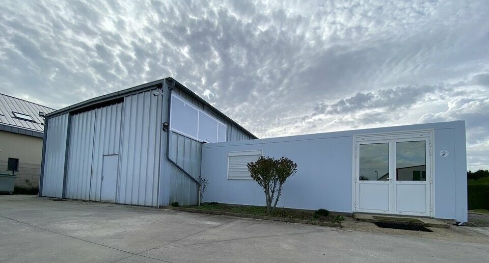 La socit LA COMPAGNIE DES  TOITS s'installe  Saint Jacques sur Darnetal (76)